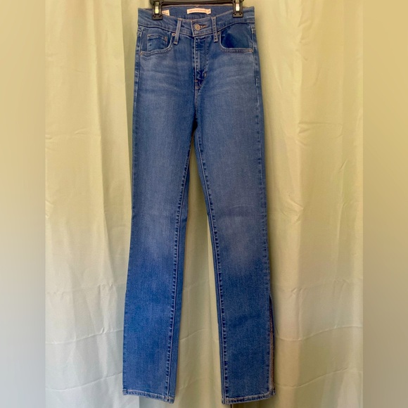 Brand new Levi’s jeans with open leg - Picture 2 of 7